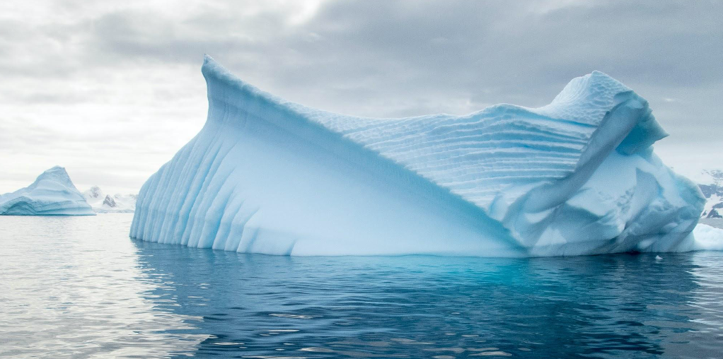 icebergs